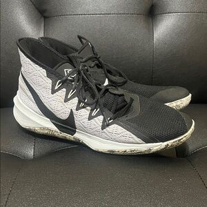 Nike Zoom Evidence III Black and Gray Mid-Top Basketball Shoes 10